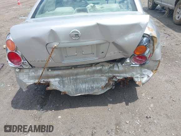 2003 Nissan Altima S z VIN 1N4AL11D63C136161, wystawiony jako IAAI lot #42461610 z przebiegiem 248 121 mil mil oraz . Historia ofert i sprzedaży dostępna na DreamBid. Obrazek 6.