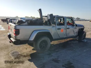 2020 Jeep Gladiator Rubicon with VIN 1C6JJTBG7LL112446, listed as a Copart auction lot 53548815 with 73,374 mi miles and Non Repairable. Bid and sale history available at DreamBid. Image 3.