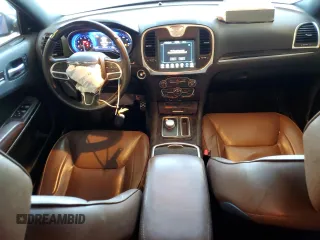 2020 Chrysler 300 Limited with VIN 2C3CCAEG5LH169077, listed as a Copart auction lot 77353394 with 54,547 mi miles and Salvage Title. Bid and sale history available at carsss.com. Image 8.