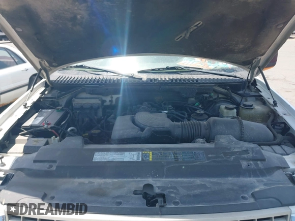 2003 Ford Expedition Eddie Bauer with VIN 1FMFU18L43LA56816, listed as a IAAI auction lot 42565714 with 226,849 mi miles and . Bid and sale history available at DreamBid. Image 10.