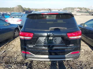2016 Kia Sorento EX with VIN 5XYPHDA16GG028881, listed as a IAAI auction lot 41831757 with 179,223 mi miles and . Bid and sale history available at DreamBid. Image 17.
