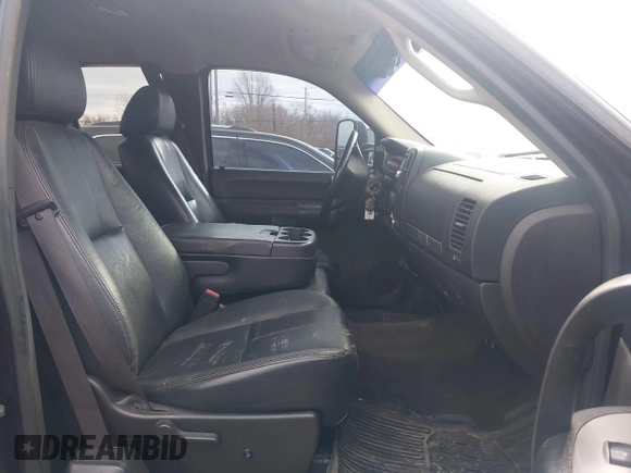 2009 GMC Sierra 1500 SLE with VIN 1GTEK29J49Z285530, listed as a IAAI auction lot 41419482 with Not Provided miles. Bid and sale history available at carsss.com. Image 5.