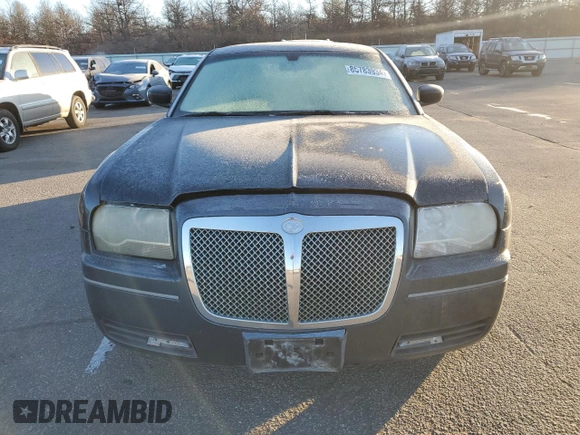 2007 Chrysler 300 with VIN 2C3LA43R77H813082, listed as a Copart auction lot 85783934 with 155,200 mi miles and Clean Title. Bid and sale history available at carsss.com. Image 5.