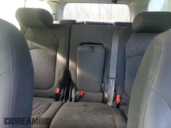2011 GMC Acadia SL with VIN 1GKKRNEDXBJ211179, listed as a Copart auction lot 86510094 with 173,158 mi miles and Salvage Title. Bid and sale history available at carsss.com. Image 10.