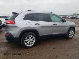 2017 Jeep Cherokee Latitude z VIN 1C4PJLCB3HW535908, wystawiony jako Copart lot #57887185 z przebiegiem 79 782 mil mil oraz Szkoda całkowita • Salvage title. Historia ofert i sprzedaży dostępna na DreamBid. Obrazek 3.