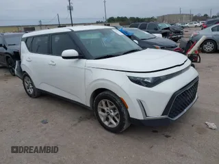 2023 Kia Soul S with VIN KNDJ23AUXP7215033, listed as a IAAI auction lot 41598392 with 49,416 mi miles. Bid and sale history available at carsss.com. Image 1.