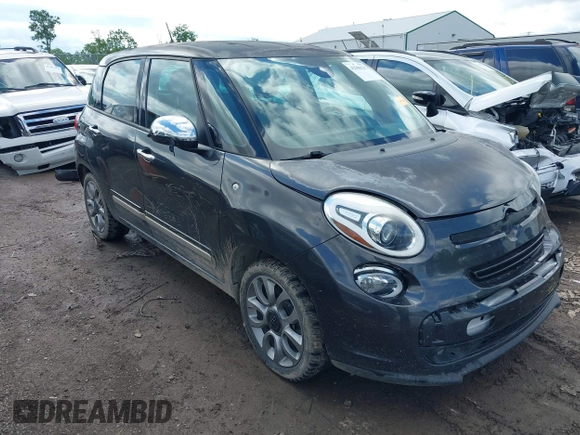 2015 FIAT 500L Lounge z VIN ZFBCFACH6FZ035281, wystawiony jako IAAI lot #42306531 z przebiegiem 99 810 mil mil oraz . Historia ofert i sprzedaży dostępna na DreamBid. Obrazek 1.