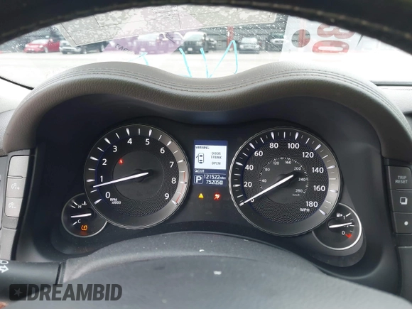 2015 Infiniti Q70 z VIN JN1BY1AR6FM561165, wystawiony jako IAAI lot #41622832 z przebiegiem 121 522 mil mil oraz . Historia ofert i sprzedaży dostępna na DreamBid. Obrazek 7.