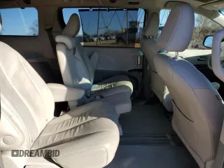 2011 Toyota Sienna XLE AAS с VIN 5TDYK3DC2BS094482, выставлен на аукционе Copart как лот 41777475 с пробегом 183 545 миль миль и Списание • Salvage title. История ставок и продаж доступна на DreamBid. Изображение 12.