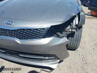 2018 Kia Optima SX with VIN 5XXGV4L26JG187281, listed as a IAAI auction lot 41887939 with 124,782 mi miles. Bid and sale history available at carsss.com. Image 18.