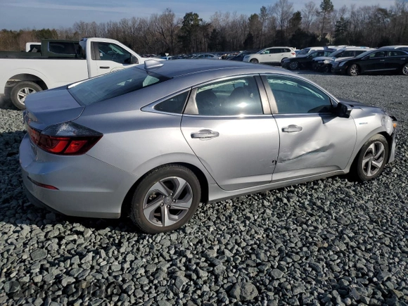 2019 Honda Insight EX with VIN 19XZE4F52KE003687, listed as a Copart auction lot 43454425 with 107,831 mi miles and Salvage Title. Bid and sale history available at carsss.com. Image 3.
