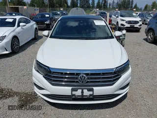 2019 Volkswagen Jetta SEL z VIN 3VWE57BU1KM111170, wystawiony jako IAAI lot #42179819 z przebiegiem 92 300 mil mil oraz . Historia ofert i sprzedaży dostępna na DreamBid. Obrazek 12.
