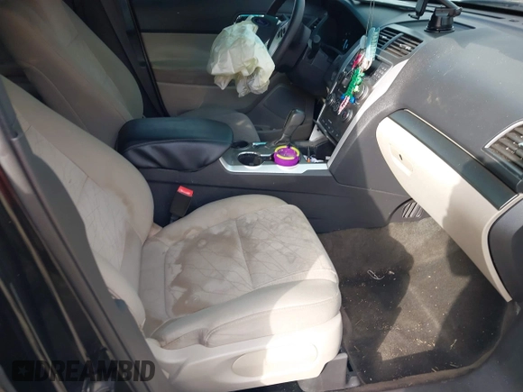 2015 Ford Explorer with VIN 1FM5K7B8XFGA61072, listed as a IAAI auction lot 41015517 with 189,740 mi miles and . Bid and sale history available at DreamBid. Image 5.
