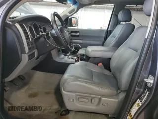 2011 Toyota Sequoia Limited with VIN 5TDJY5G18BS043025, listed as a Copart auction lot 86732534 with 199,813 mi miles and Salvage Title. Bid and sale history available at carsss.com. Image 7.
