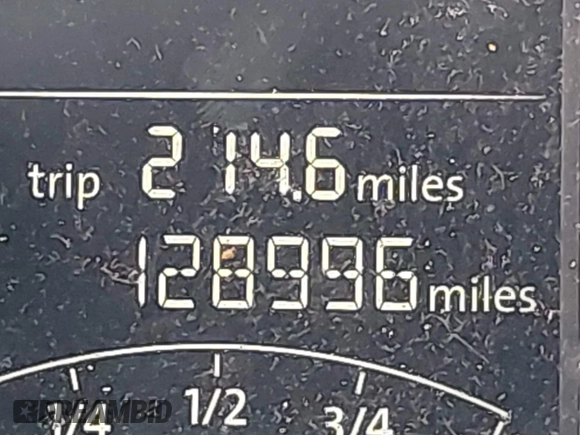 2015 Volkswagen Jetta Sedan 1.8T SE with VIN 3VWD17AJ7FM233634, listed as a IAAI auction lot 41942329 with 128,996 mi miles. Bid and sale history available at carsss.com. Image 15.