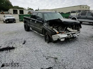 2006 Chevrolet Silverado 2500HD LT3 with VIN 1GCHK23D86F156087, listed as a Copart auction lot 75703994 with 0 mi miles and Salvage Title. Bid and sale history available at carsss.com. Image 11.