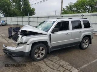 2012 Jeep Patriot Sport with VIN 1C4NJPBBXCD623326, listed as a Copart auction lot 58502225 with 128,605 mi miles and Salvage title. Bid and sale history available at DreamBid. Image 1.