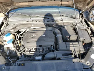 2015 Volkswagen Jetta SE with VIN 3VWD17AJ9FM283810, listed as a Copart auction lot 43255024 with 135,067 mi miles and Salvage title. Bid and sale history available at DreamBid. Image 11.