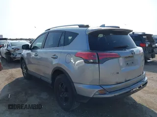 2017 Toyota RAV4 LE z VIN 2T3ZFREV5HW370737, wystawiony jako IAAI lot #41511531 z przebiegiem 109 508 mil mil oraz . Historia ofert i sprzedaży dostępna na DreamBid. Obrazek 3.