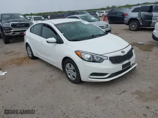 2016 Kia Forte LX with VIN KNAFK4A63G5576853, listed as a IAAI auction lot 41932765 with 77,655 mi miles. Bid and sale history available at carsss.com. Image 1.