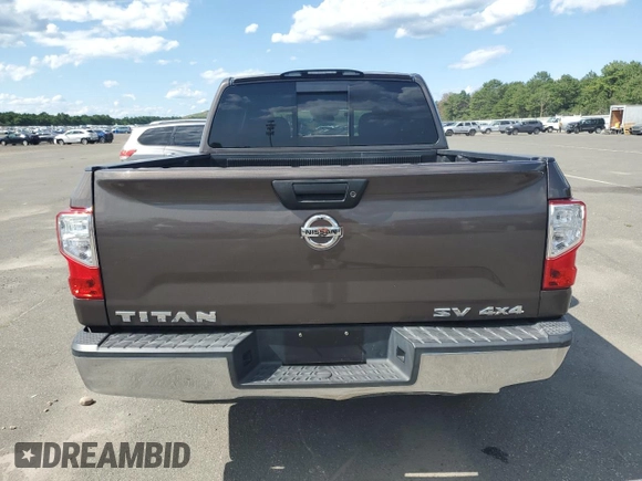 2017 Nissan Titan SV z VIN 1N6AA1EJ9HN543447, wystawiony jako Copart lot #57622105 z przebiegiem 105 975 mil mil oraz Nie do naprawy • Non repairable. Historia ofert i sprzedaży dostępna na DreamBid. Obrazek 6.