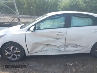 2021 Kia Forte LXS с VIN 3KPF24ADXME362489, выставлен на аукционе IAAI как лот 42392109 с пробегом 14 471 миль миль и . История ставок и продаж доступна на DreamBid. Изображение 14.