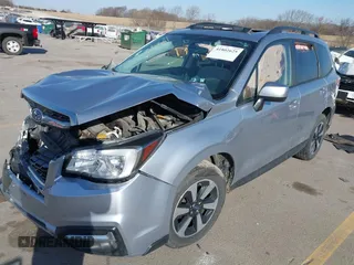2017 Subaru Forester Premium with VIN JF2SJAGCXHH531331, listed as a IAAI auction lot 41802625 with 86,000 mi miles. Bid and sale history available at carsss.com. Image 17.