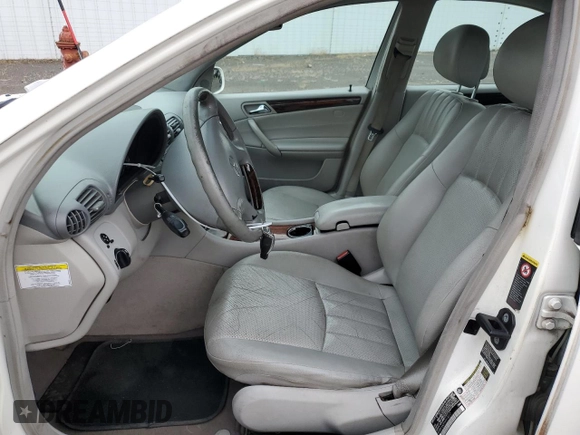 2006 Mercedes-Benz C with VIN WDBRF54J96A913217, listed as a Copart auction lot 60497924 with 219,657 mi miles and Salvage Title. Bid and sale history available at DreamBid. Image 7.