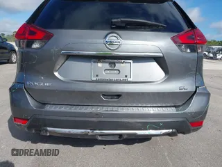 2018 Nissan Rogue S with VIN 5N1AT2MT9JC834646, listed as a IAAI auction lot 41224194 with 87,846 mi miles and . Bid and sale history available at carsss.com. Image 20.