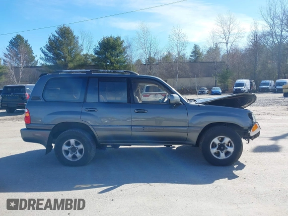 1999 Toyota Land Cruiser with VIN JT3HT05J5X0045784, listed as a IAAI auction lot 41886919 with 505,121 mi miles. Bid and sale history available at carsss.com. Image 14.