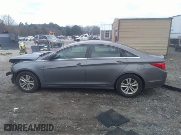 2013 Hyundai Sonata GLS with VIN 5NPEB4AC8DH533884, listed as a IAAI auction lot 41529721 with 128,560 mi miles and . Bid and sale history available at carsss.com. Image 15.