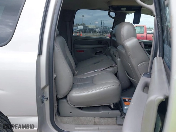 2004 GMC Yukon XL Denali with VIN 1GKFK66U64J169736, listed as a IAAI auction lot 41794342 with 249,043 mi miles. Bid and sale history available at carsss.com. Image 8.