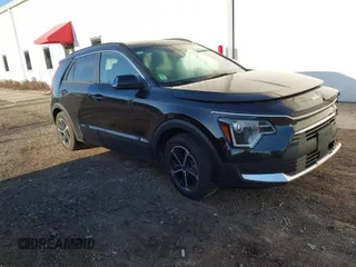 2023 Kia Niro EX with VIN KNDCR3LE0P5047828, listed as a IAAI auction lot 41784853 with 37,910 mi miles. Bid and sale history available at carsss.com. Image 1.