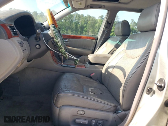 2003 Lexus LS 430 with VIN JTHBN30F330111676, listed as a Copart auction lot 54986205 with 290,388 mi miles and Clean Title. Bid and sale history available at DreamBid. Image 7.