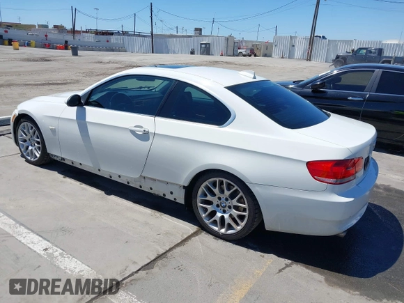 2007 BMW 3 Series 328i with VIN WBAWB33567PV73190, listed as a IAAI auction lot 42627103 with 274,188 mi miles and . Bid and sale history available at DreamBid. Image 3.