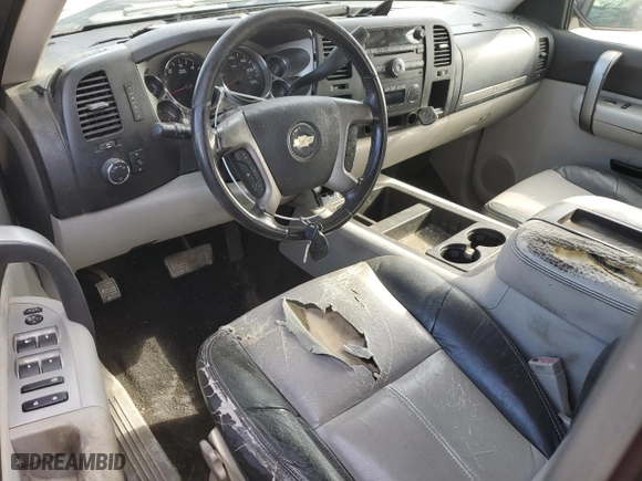2007 Chevrolet Silverado 1500 LTZ with VIN 2GCEC13J371541551, listed as a Copart auction lot 83029624 with 218,151 mi miles and Salvage Title. Bid and sale history available at carsss.com. Image 8.