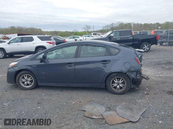 2010 Toyota Prius II with VIN JTDKN3DU0A0109858, listed as a IAAI auction lot 42082348 with 336,839 mi miles. Bid and sale history available at carsss.com. Image 15.