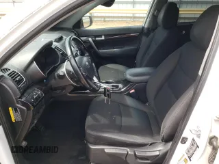 2014 Kia Sorento LX with VIN 5XYKTDA61EG464118, listed as a Copart auction lot 54347215 with 161,369 mi miles and Salvage Title. Bid and sale history available at carsss.com. Image 7.