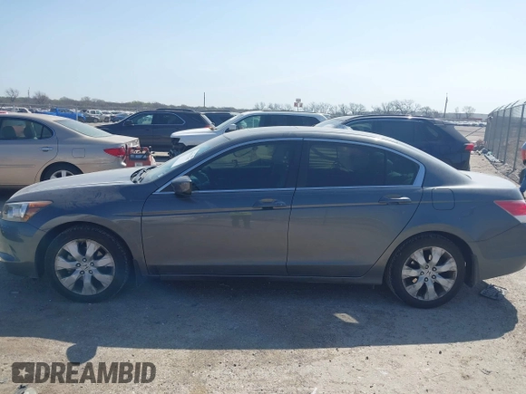 2009 Honda Accord EX z VIN 1HGCP26739A151612, wystawiony jako IAAI lot #41871767 z przebiegiem 47 217 mil mil oraz . Historia ofert i sprzedaży dostępna na DreamBid. Obrazek 15.