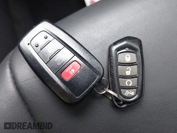 2021 Toyota RAV4 XLE Premium с VIN 2T3A1RFV4MC184144, выставлен на аукционе IAAI как лот 41541562 с пробегом 76 326 миль миль и . История ставок и продаж доступна на DreamBid. Изображение 11.