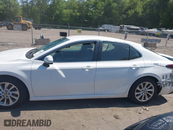 2023 Toyota Camry LE z VIN 4T1C11AK0PU145781, wystawiony jako IAAI lot #42404456 z przebiegiem 53 657 mil mil oraz . Historia ofert i sprzedaży dostępna na DreamBid. Obrazek 14.