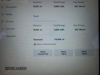 2016 Tesla Model S 90D z VIN 5YJSA1E27GF172611, wystawiony jako Copart lot #49434005 z przebiegiem 175 665 mil mil oraz Szkoda całkowita • Salvage title. Historia ofert i sprzedaży dostępna na DreamBid. Obrazek 9.