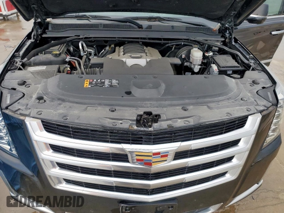 2019 Cadillac Escalade ESV Premium Luxury z VIN 1GYS3JKJXKR210075, wystawiony jako Copart lot #55861025 z przebiegiem 31 186 mil mil oraz Szkoda całkowita • Salvage title. Historia ofert i sprzedaży dostępna na DreamBid. Obrazek 12.