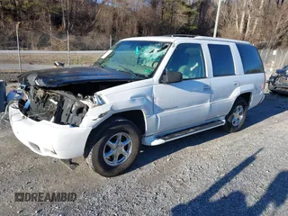 2000 Cadillac Escalade z VIN 1GYEK63R7YR219133, wystawiony jako IAAI lot #41585673 z przebiegiem 184 738 mil mil oraz . Historia ofert i sprzedaży dostępna na DreamBid. Obrazek 2.
