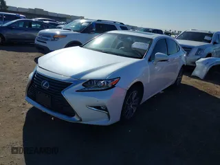 2018 Lexus ES with VIN JTHBW1GG1J2168184, listed as a IAAI auction lot 41755174 with 129,851 mi miles. Bid and sale history available at carsss.com. Image 2.