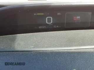 2021 Toyota Prius LE z VIN JTDKAMFP2M3182323, wystawiony jako Copart lot #54396715 z przebiegiem 68 525 mil mil oraz Szkoda całkowita • Salvage title. Historia ofert i sprzedaży dostępna na DreamBid. Obrazek 9.