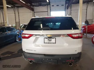 2019 Chevrolet Traverse LT Leather with VIN 1GNEVHKWXKJ147566, listed as a IAAI auction lot 40885257 with 116,690 mi miles. Bid and sale history available at carsss.com. Image 16.