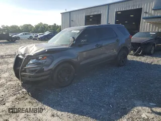 2019 Ford Police Interceptor Utility z VIN 1FM5K8AT7KGB14199, wystawiony jako Copart lot #55507695 z przebiegiem 103 349 mil mil oraz Szkoda całkowita • Salvage title. Historia ofert i sprzedaży dostępna na DreamBid. Obrazek 1.