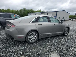 2015 Lincoln MKZ with VIN 3LN6L2J9XFR622989, listed as a Copart auction lot 58037965 with 81,709 mi miles and Salvage title. Bid and sale history available at DreamBid. Image 3.