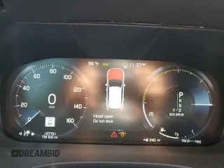 2018 Volvo XC60 R-Design z VIN YV4A22RM1J1023621, wystawiony jako Copart lot #65440304 z przebiegiem 127 751 mil mil oraz Szkoda całkowita • Salvage title. Historia ofert i sprzedaży dostępna na DreamBid. Obrazek 9.